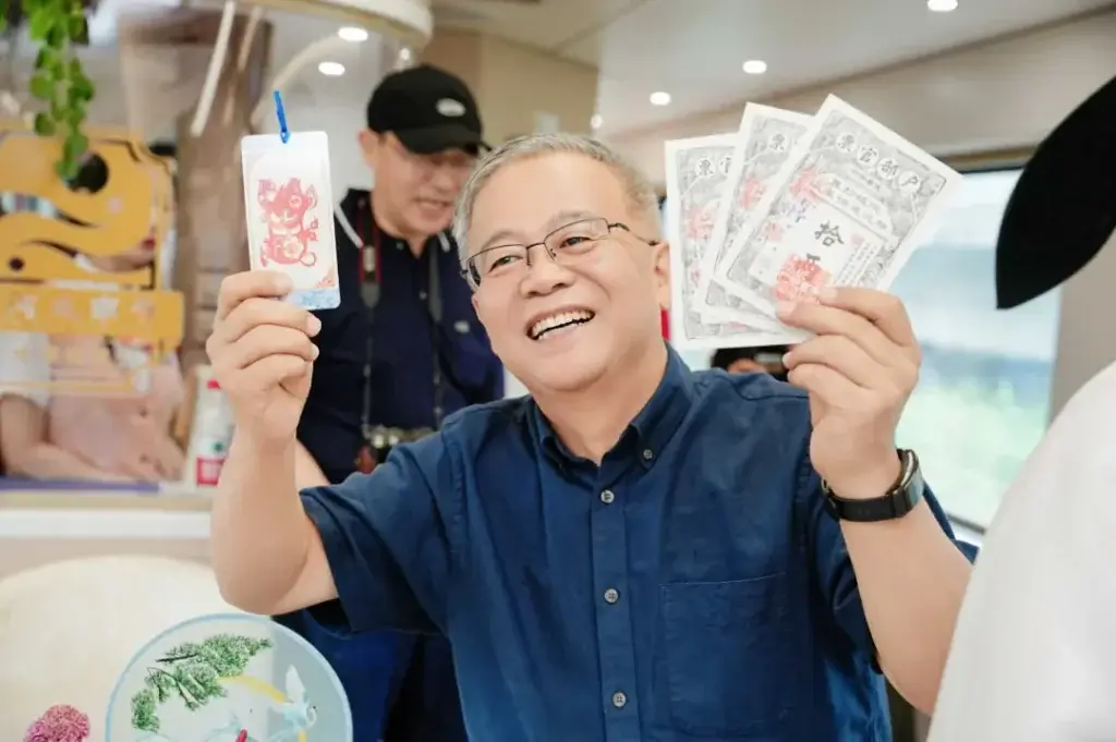 遇见美好号车箱